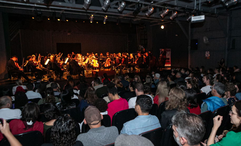 Por trás da sinfonia: a história de quem dá vida à Orquestra Sinfônica do Paraná