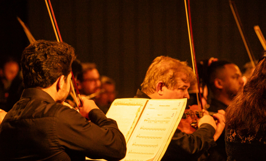 APRESENTAÇÃO ORQUESTRA SINFONICA ARAUCÁRIA