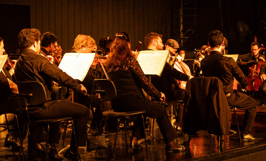 APRESENTAÇÃO ORQUESTRA SINFONICA ARAUCÁRIA
