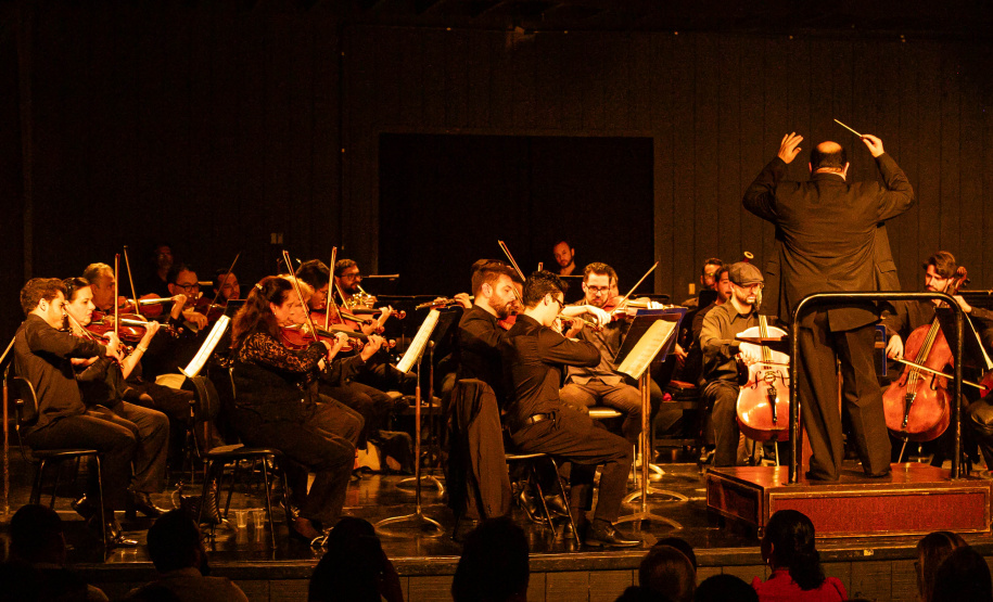 APRESENTAÇÃO ORQUESTRA SINFONICA ARAUCÁRIA