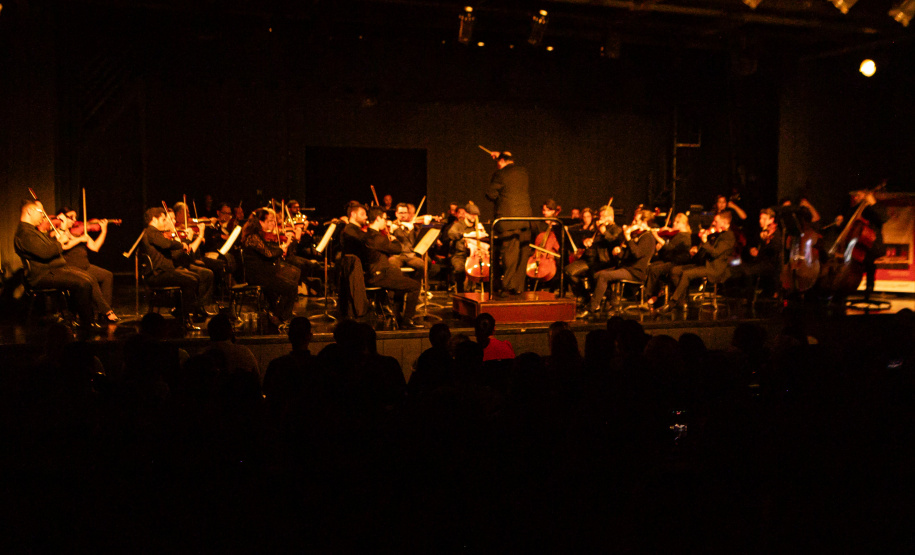 APRESENTAÇÃO ORQUESTRA SINFONICA ARAUCÁRIA