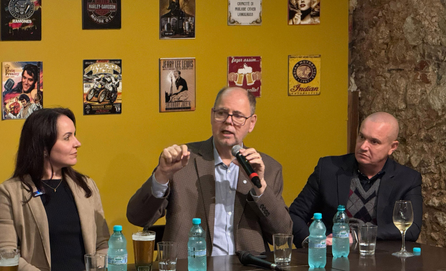 Bares do Paraná recebem festival de palestras sobre ciência e  inovação