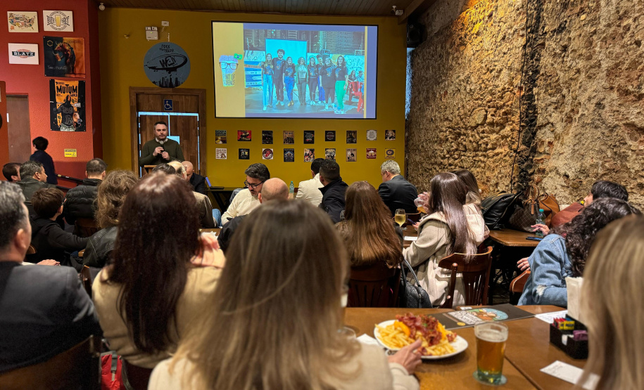 Bares do Paraná recebem festival de palestras sobre ciência e  inovação