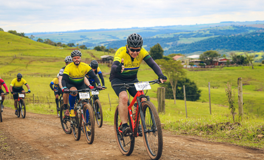 SETU - Roteiro de cicloturismo atrai mais de 1,3 mil atletas ao Norte e Noroeste neste sábado
