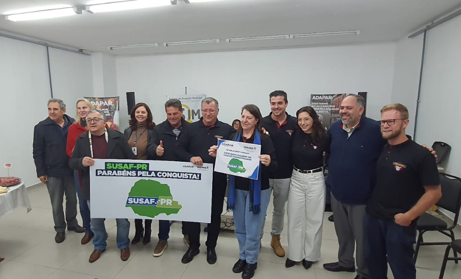 ADAPAR ENTREGA SUSAF GUARAPUAVA