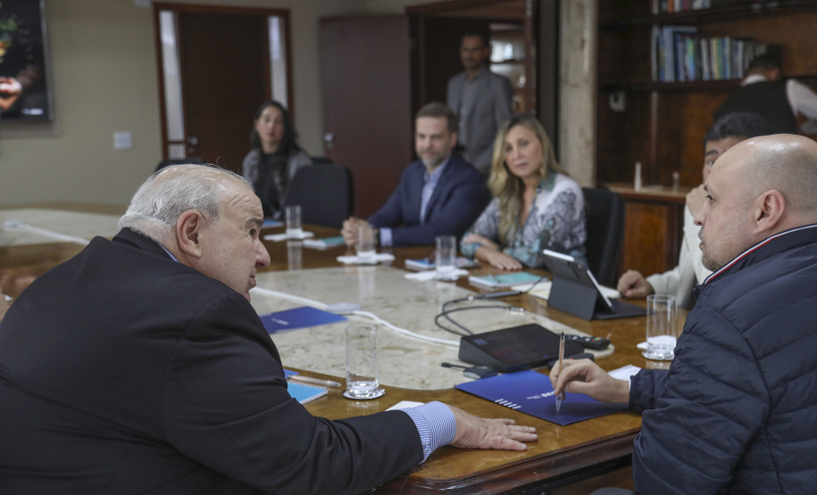 Estado e Sistema Fiep discutem parceria para o projeto de Descarbornização da indústria paranaens