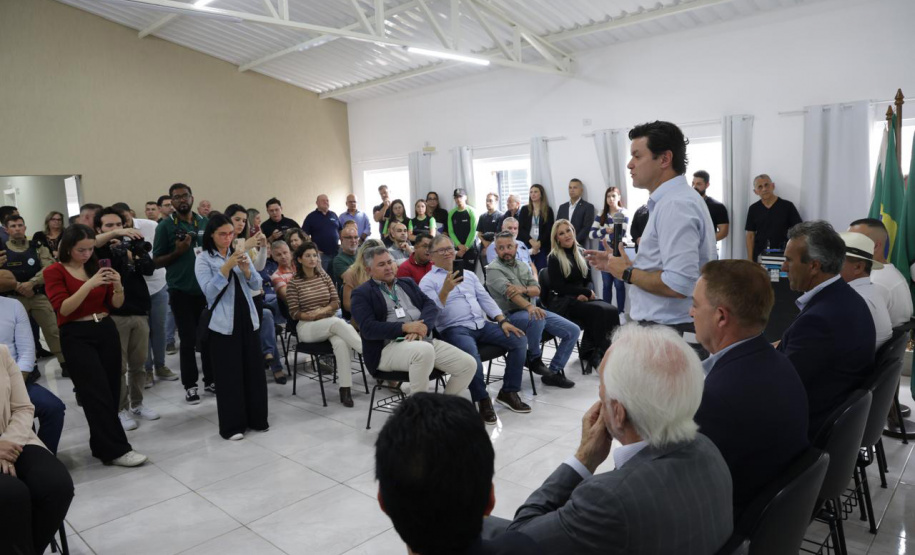 SECID - Governo do Estado formaliza investimento de R$ 4,7 milhões para pavimentação em Colombo