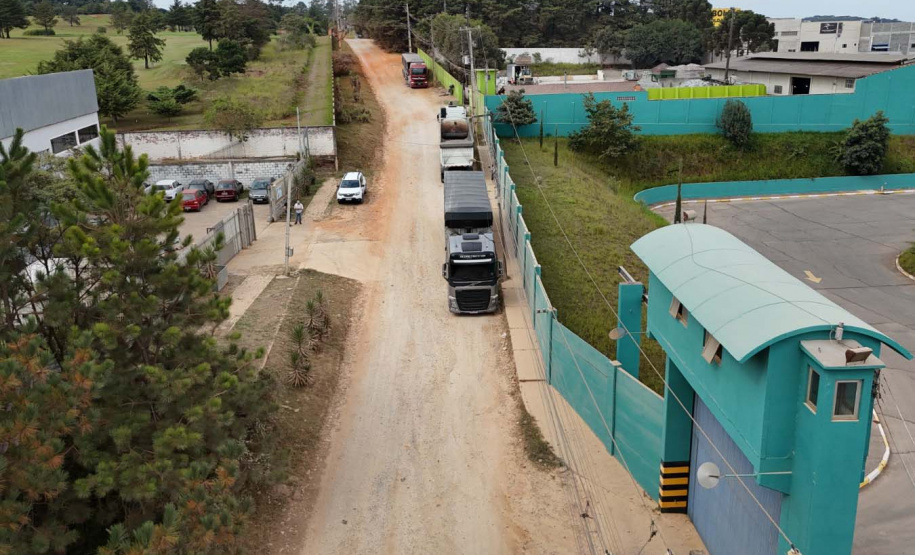 Governo do Estado formaliza investimento de R$ 4,7 milhões para pavimentação em Colombo