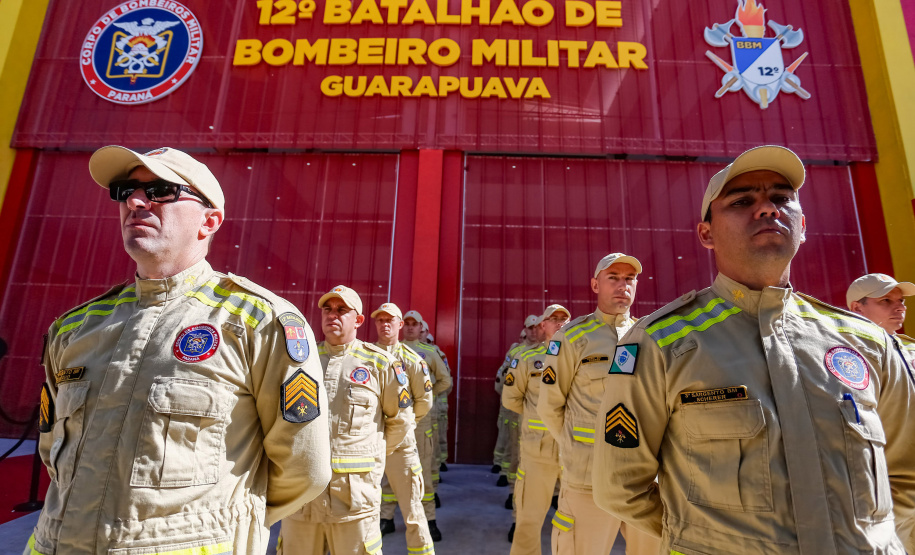 GOVERNADOR - GUARAPUAVA - BATALHÃO BOMBEIROS