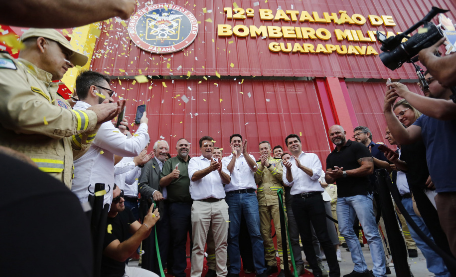 GOVERNADOR - GUARAPUAVA - BATALHÃO BOMBEIROS