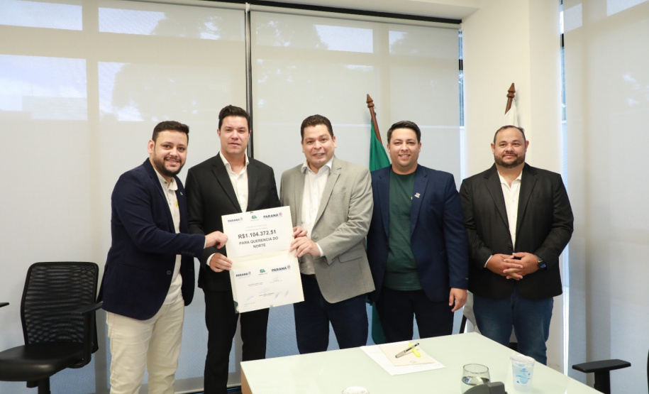 Iluminação, barracão, asfalto e capela: Cidades libera R$ 11,7 milhões em investimentos para seis municípios