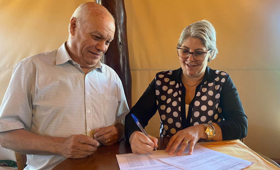 IDR-Paraná e Adapar apresentam projeto de apoio a sericicultores afetados pela deriva