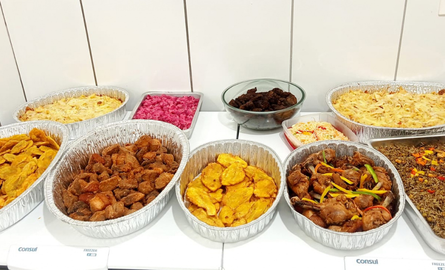 SEED - Inclusão: comunidade haitiana celebra identidade e cultura no Ceebja de Cascavel