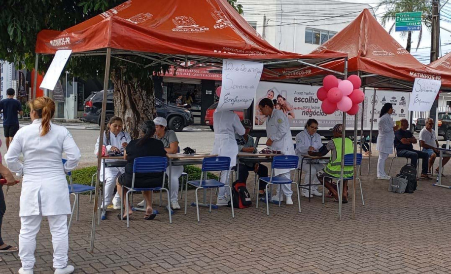 Da sala de aula ao mundo do trabalho: curso técnico em Enfermagem garante emprego a recém-formados