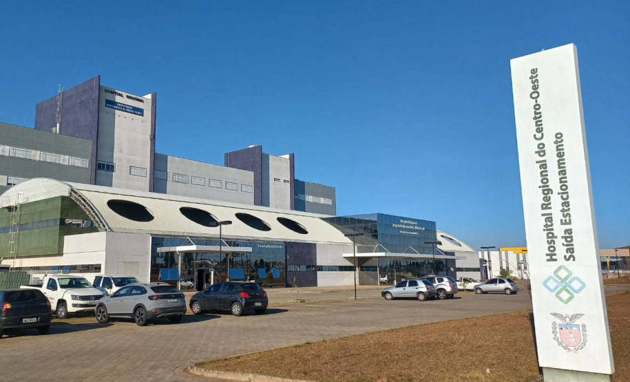 Hospital Regional do Centro Oeste é referência em cirurgias eletivas e formação profissional