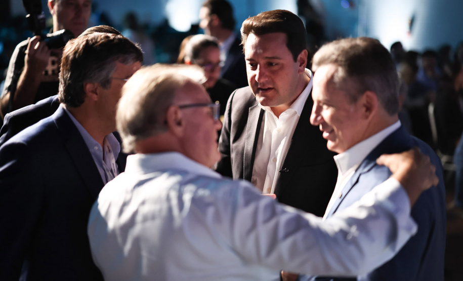 GOVERNADOR - CUIABÁ - AGROFORUM