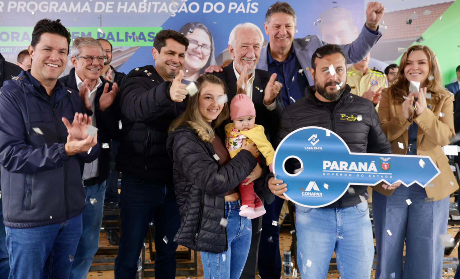 O vice-governador Darci Piana participa da inauguração do Residencial Verdes Campos. São 199 casas, sendo todas as unidades subsidiadas pelo Governo do Estado, por meio do Casa Fácil Paraná.