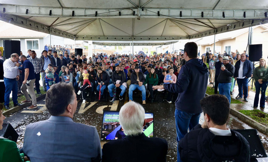 O vice-governador Darci Piana participa da inauguração do Residencial Verdes Campos. São 199 casas, sendo todas as unidades subsidiadas pelo Governo do Estado, por meio do Casa Fácil Paraná.