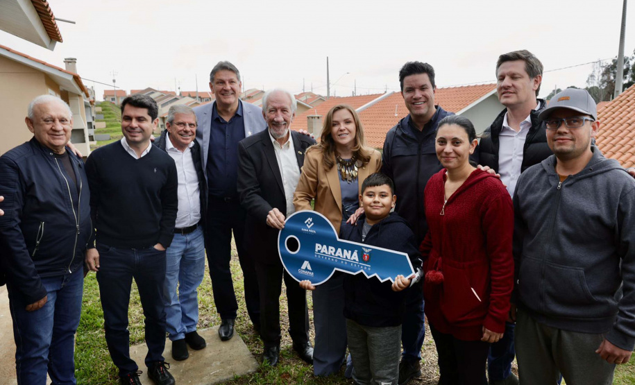 O vice-governador Darci Piana participa da inauguração do Residencial Verdes Campos. São 199 casas, sendo todas as unidades subsidiadas pelo Governo do Estado, por meio do Casa Fácil Paraná.