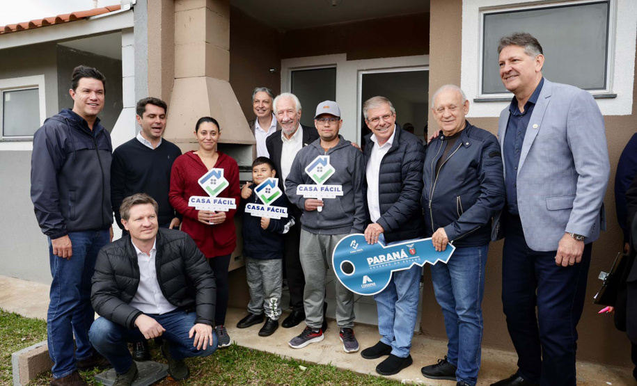 O vice-governador Darci Piana participa da inauguração do Residencial Verdes Campos. São 199 casas, sendo todas as unidades subsidiadas pelo Governo do Estado, por meio do Casa Fácil Paraná.