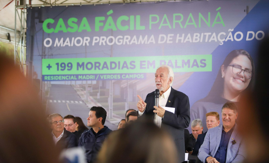 O vice-governador Darci Piana participa da inauguração do Residencial Verdes Campos. São 199 casas, sendo todas as unidades subsidiadas pelo Governo do Estado, por meio do Casa Fácil Paraná.