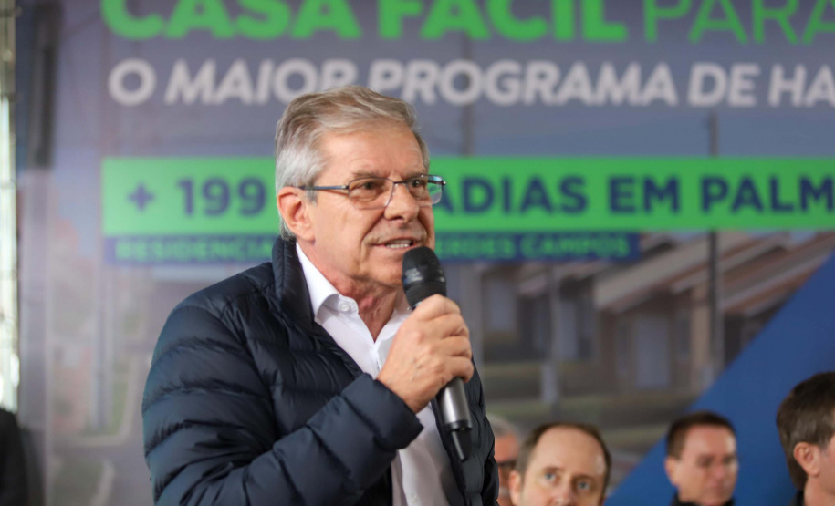 O vice-governador Darci Piana participa da inauguração do Residencial Verdes Campos. São 199 casas, sendo todas as unidades subsidiadas pelo Governo do Estado, por meio do Casa Fácil Paraná.