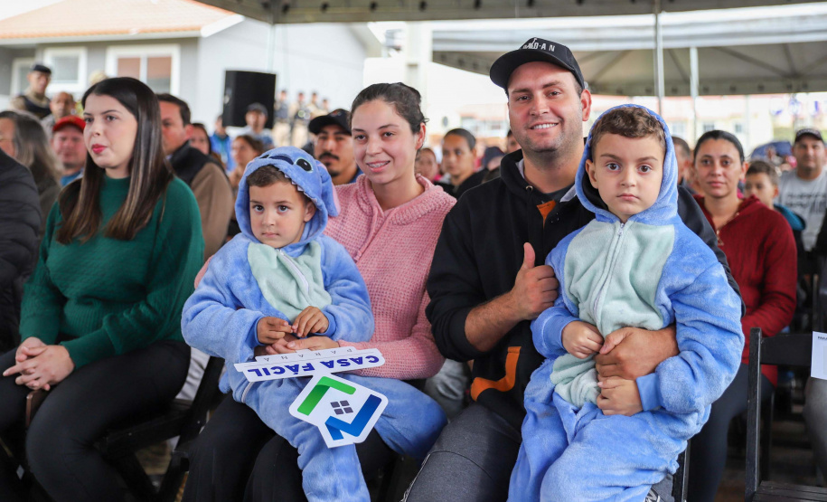 O vice-governador Darci Piana participa da inauguração do Residencial Verdes Campos. São 199 casas, sendo todas as unidades subsidiadas pelo Governo do Estado, por meio do Casa Fácil Paraná.