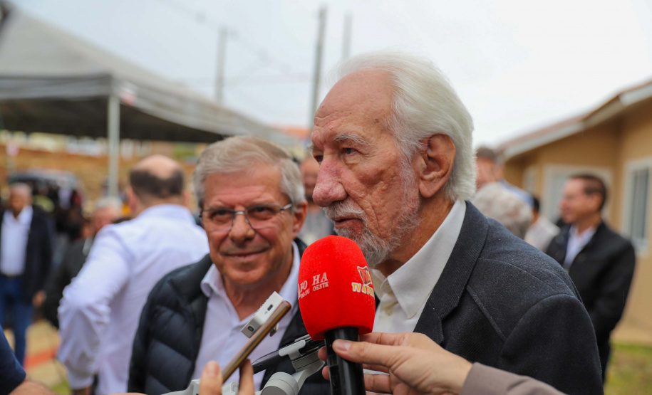 O vice-governador Darci Piana participa da inauguração do Residencial Verdes Campos. São 199 casas, sendo todas as unidades subsidiadas pelo Governo do Estado, por meio do Casa Fácil Paraná.