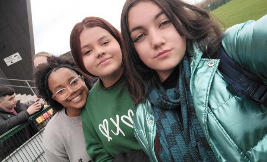 Luiza Gabrielly Damaratti, de 16 anos, estudante do 2º ano do ensino médio do Colégio Estadual do Campo Paulo Freire, de Palmas, acaba de retornar de um intercâmbio de um semestre na Irlanda.