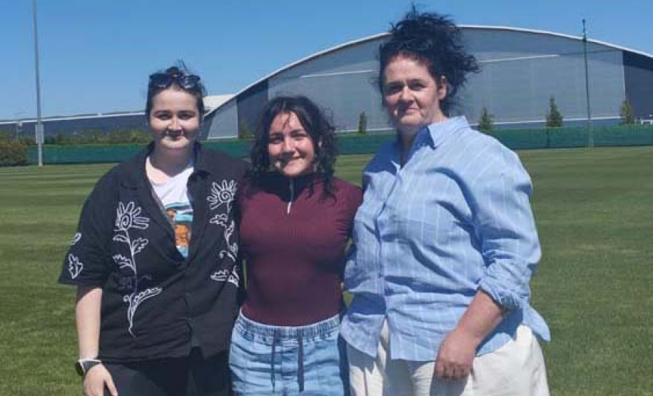 Luiza Gabrielly Damaratti, de 16 anos, estudante do 2º ano do ensino médio do Colégio Estadual do Campo Paulo Freire, de Palmas, acaba de retornar de um intercâmbio de um semestre na Irlanda.