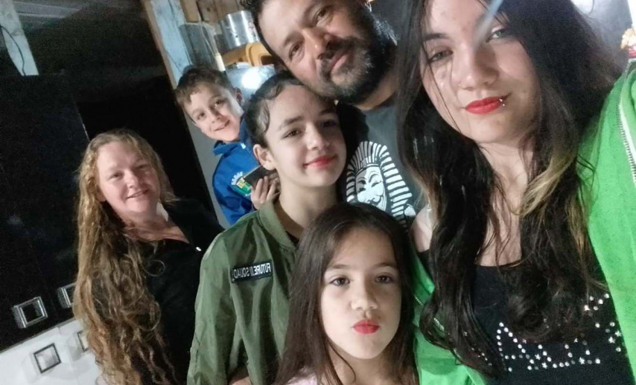 Luiza Gabrielly Damaratti, de 16 anos, estudante do 2º ano do ensino médio do Colégio Estadual do Campo Paulo Freire, de Palmas, acaba de retornar de um intercâmbio de um semestre na Irlanda.