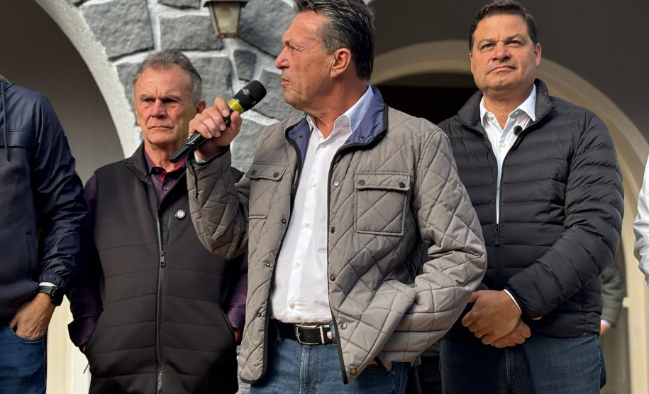 ENTREGA EQUIPAMENTOS AGRÍCOLAS