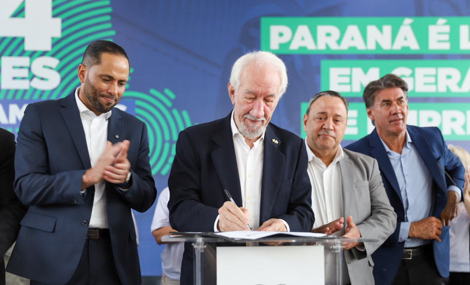 Agências do Trabalhador serão modernizadas com investimento de R$ 54 milhões do Estado