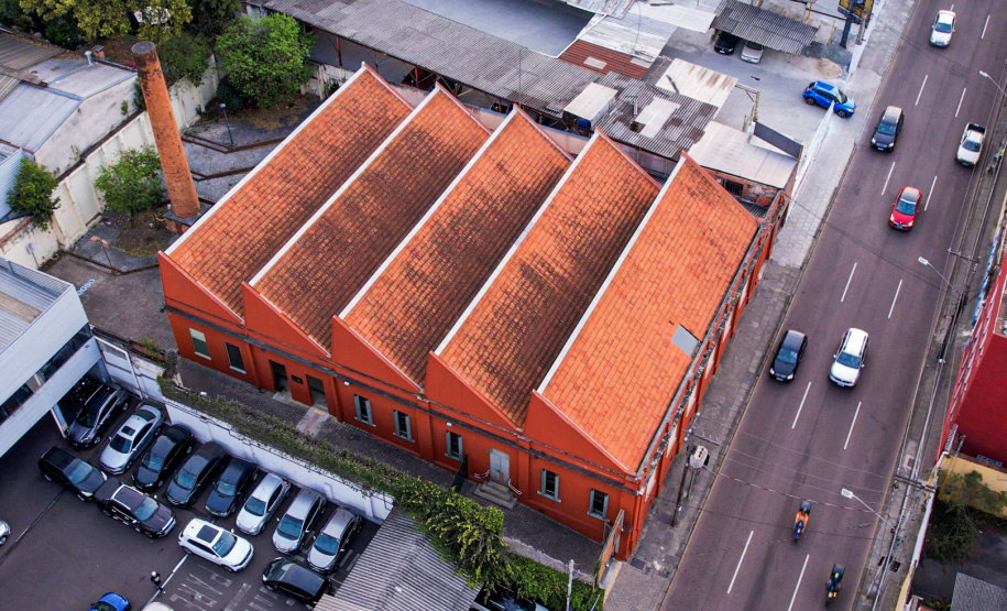 TEATRO JOSÉ MARIA SANTOS