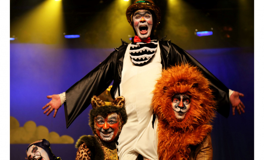 TEATRO GUAÍRA - "A Arca de Noé": Teatro infantil inspirado nas canções de Vinicius de Moraes chega ao Guairinha