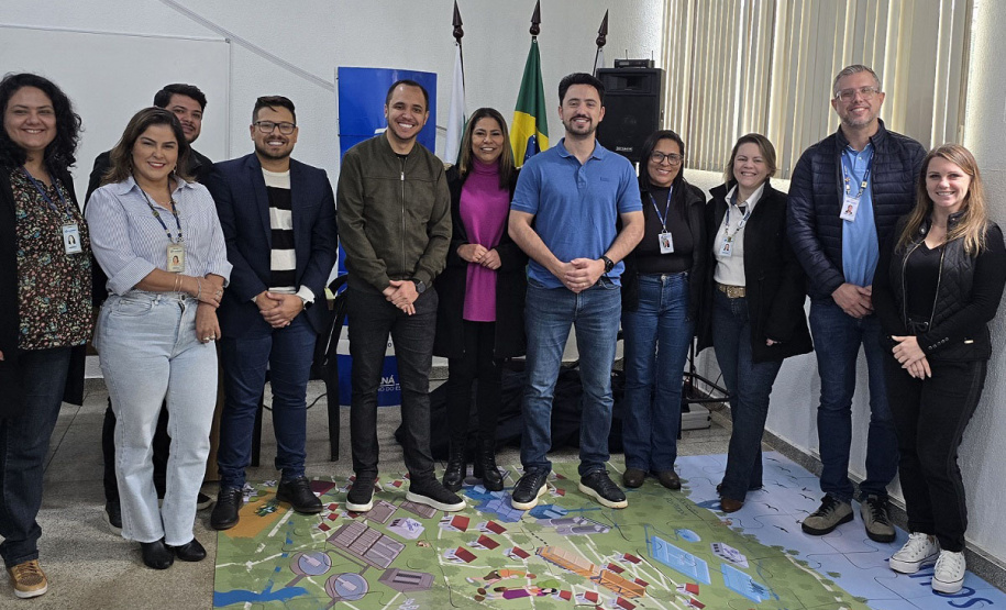 Sanepar entrega material pedagógico com enfoque ambiental para escolas de Apucarana