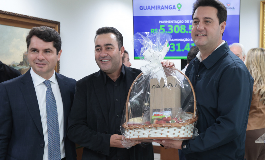 ASFALTO NOVO, VIDA NOVA