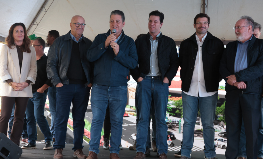 A Secretaria de Estado das Cidades e a Agência de Assuntos Metropolitanos do Paraná (Amep) apresentam nesta sexta-feira (27), em Londrina, o projeto definitivo do Terminal Metropolitano. Foto: Geraldo Bubniak/AEN