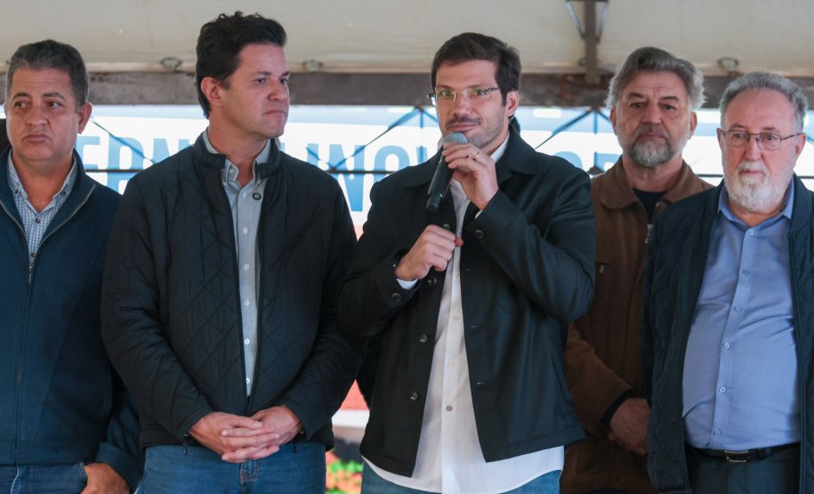 A Secretaria de Estado das Cidades e a Agência de Assuntos Metropolitanos do Paraná (Amep) apresentam nesta sexta-feira (27), em Londrina, o projeto definitivo do Terminal Metropolitano. Foto: Geraldo Bubniak/AEN