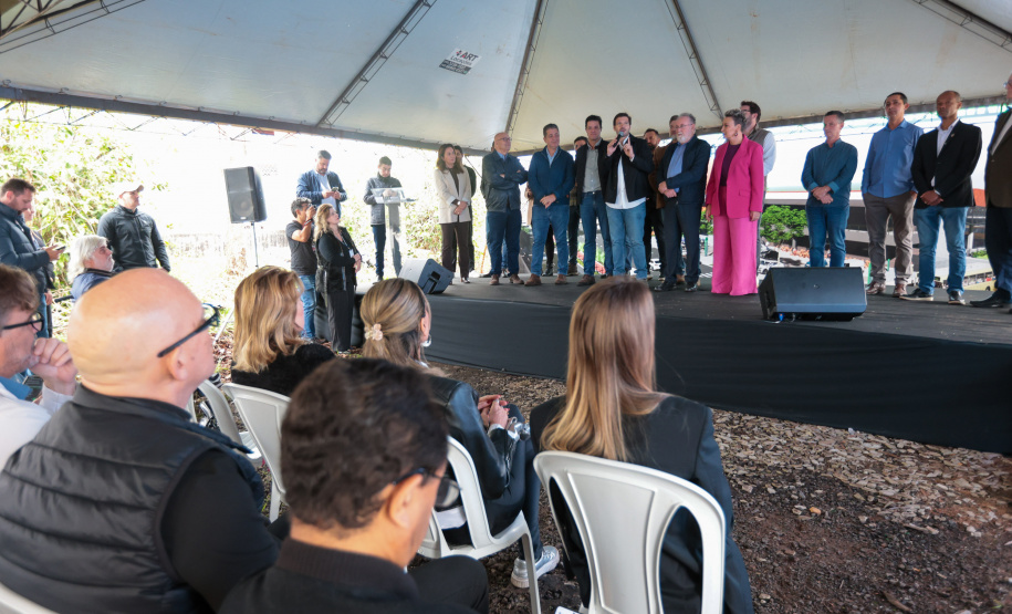 A Secretaria de Estado das Cidades e a Agência de Assuntos Metropolitanos do Paraná (Amep) apresentam nesta sexta-feira (27), em Londrina, o projeto definitivo do Terminal Metropolitano. Foto: Geraldo Bubniak/AEN