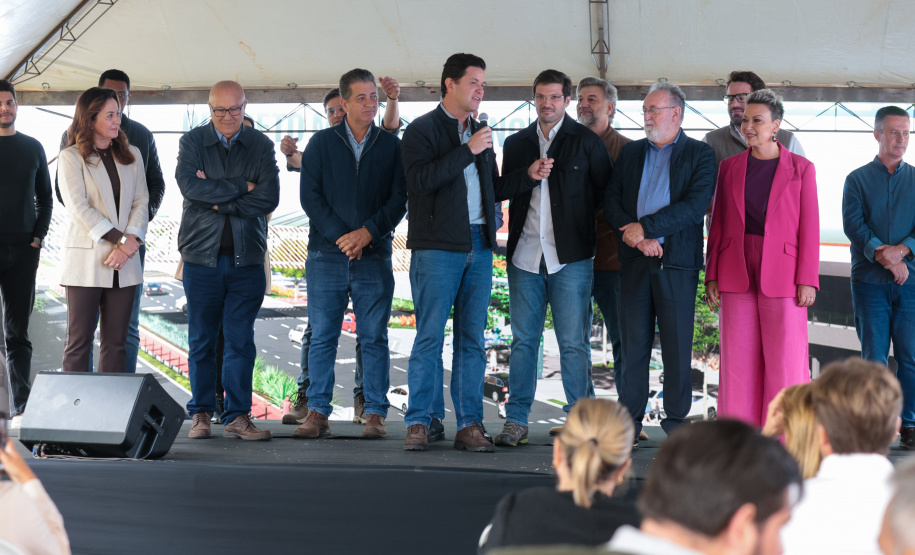 A Secretaria de Estado das Cidades e a Agência de Assuntos Metropolitanos do Paraná (Amep) apresentam nesta sexta-feira (27), em Londrina, o projeto definitivo do Terminal Metropolitano. Foto: Geraldo Bubniak/AEN