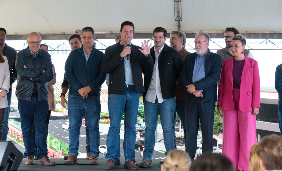 A Secretaria de Estado das Cidades e a Agência de Assuntos Metropolitanos do Paraná (Amep) apresentam nesta sexta-feira (27), em Londrina, o projeto definitivo do Terminal Metropolitano. Foto: Geraldo Bubniak/AEN