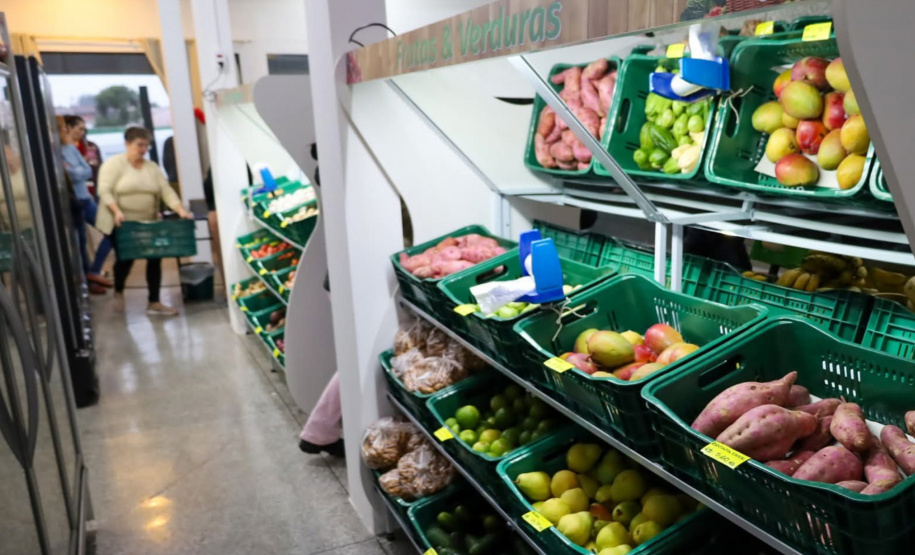 Com apoio do Coopera Paraná, feira da agricultura familiar de Missal é reestruturada
