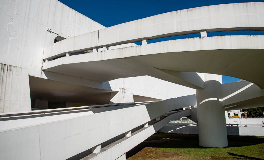 Estado divulga imagens do projeto do Centro de Desenvolvimento e Inovação da UEL