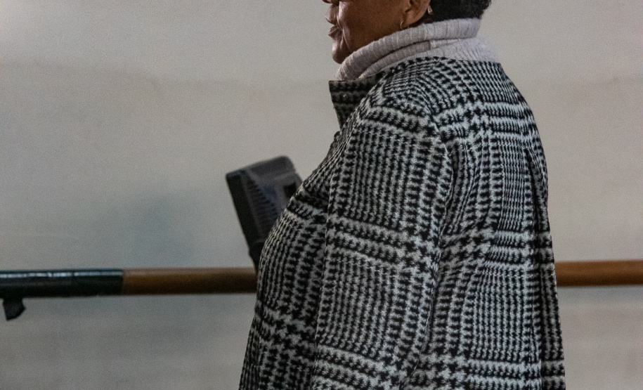 Ex-aluna, bailarina internacional Nayara Lopes retorna ao Teatro Guaíra para aula especial na Escola de Dança