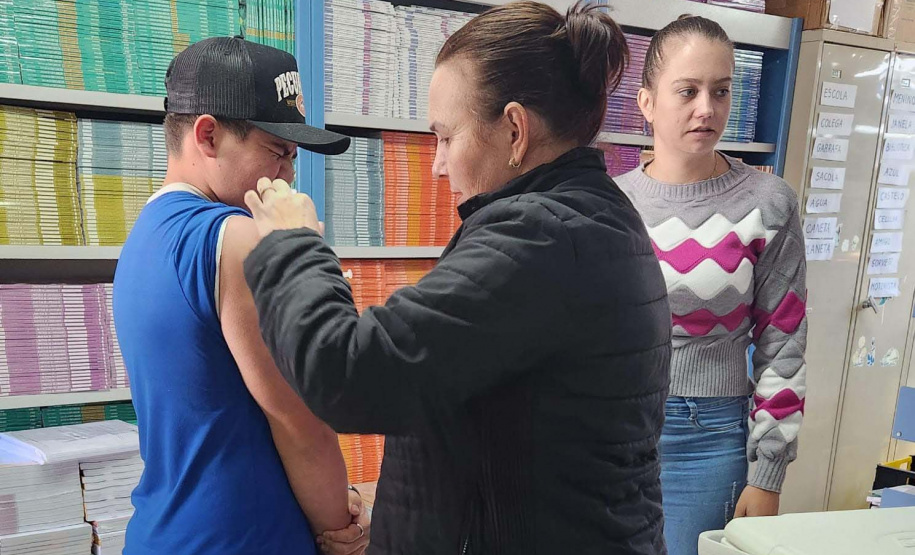 Sesa incentiva vacinação extramuros como estratégia para ampliar cobertura contra a gripe no Paraná