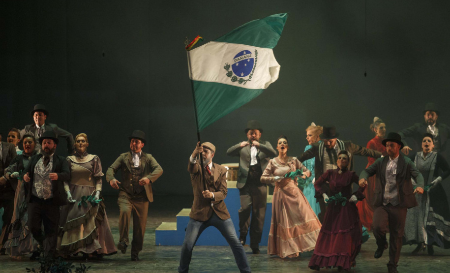 Ode à cultura e convite ao turismo: vem aí o 63º Festival Folclórico e de Etnias do Paraná