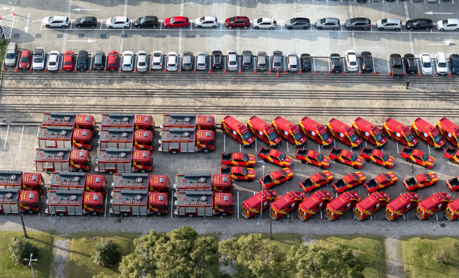 BOMBEIROS VEÍCULOS