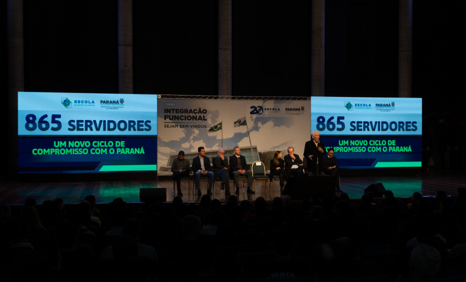 Governo do Estado promove integração de 865 novos servidores públicos do Paraná