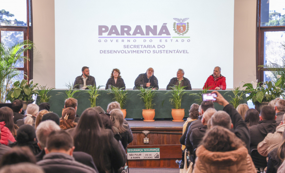 Paraná promove encontro inédito para fortalecer arborização urbana nos municípios